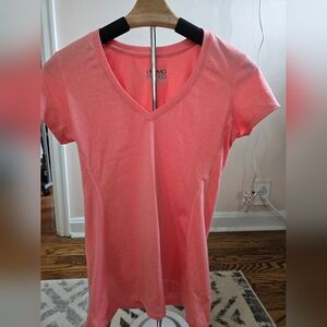 Under Armour Women's Pink V-Neck Top